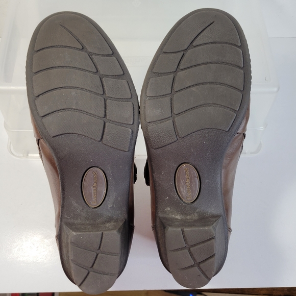 Womans Earth Origins Brown Short Bootie 2 inch heel Size 7.5 - Picture 6 of 10